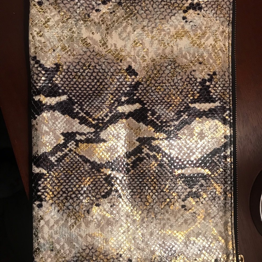 Gigi New York All In One Bag (Large). Python. - image 2
